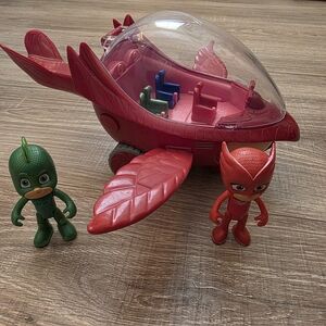 Disney PJ Masks Owlette & Deluxe Owl Glider vehicle toy